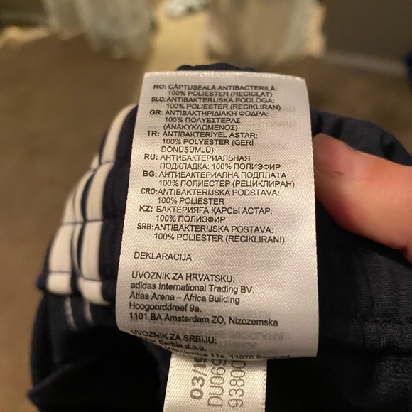 Women’s adidas sweats - Picture 6 of 6